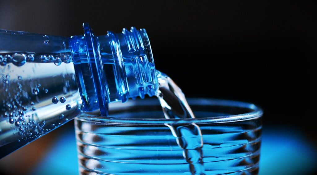 sistemas que auxiliam o hábito de beber água